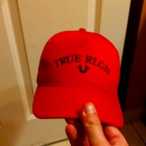 Red true religion hat